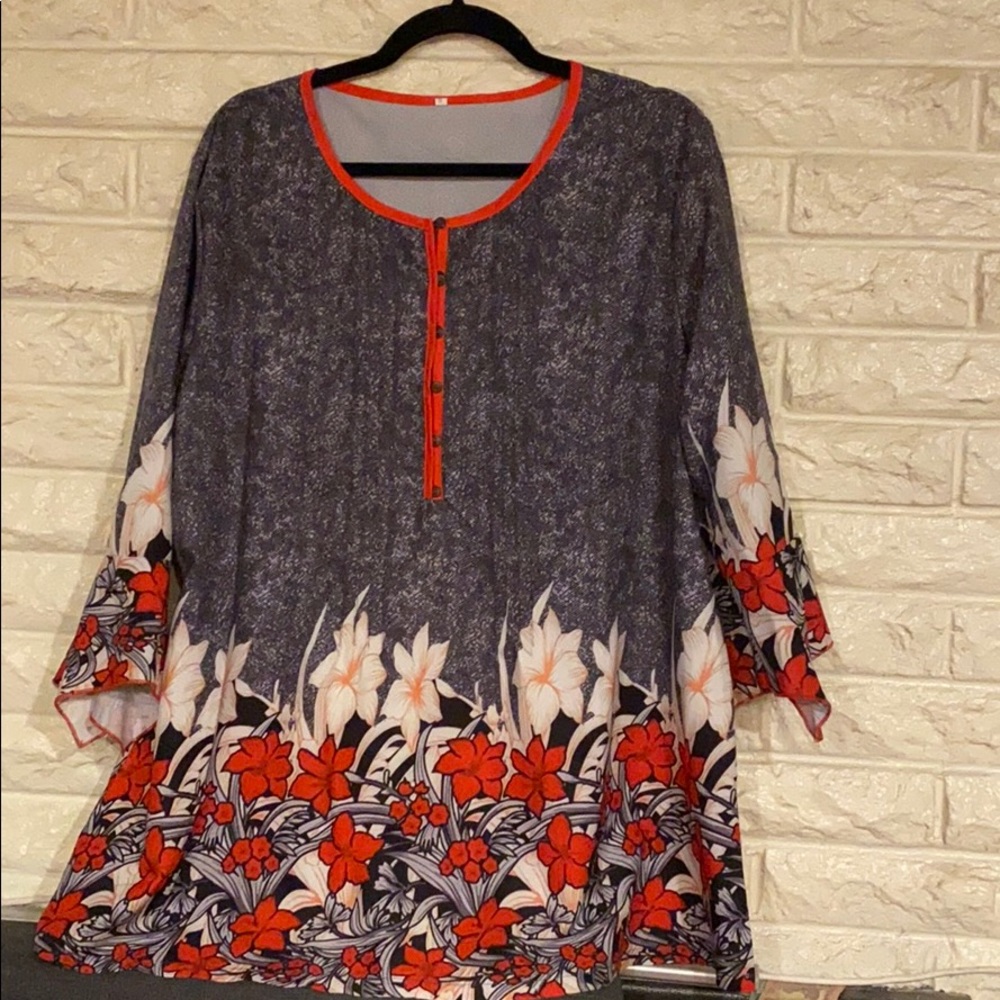 Silky blouse with Asian inspired print 2X